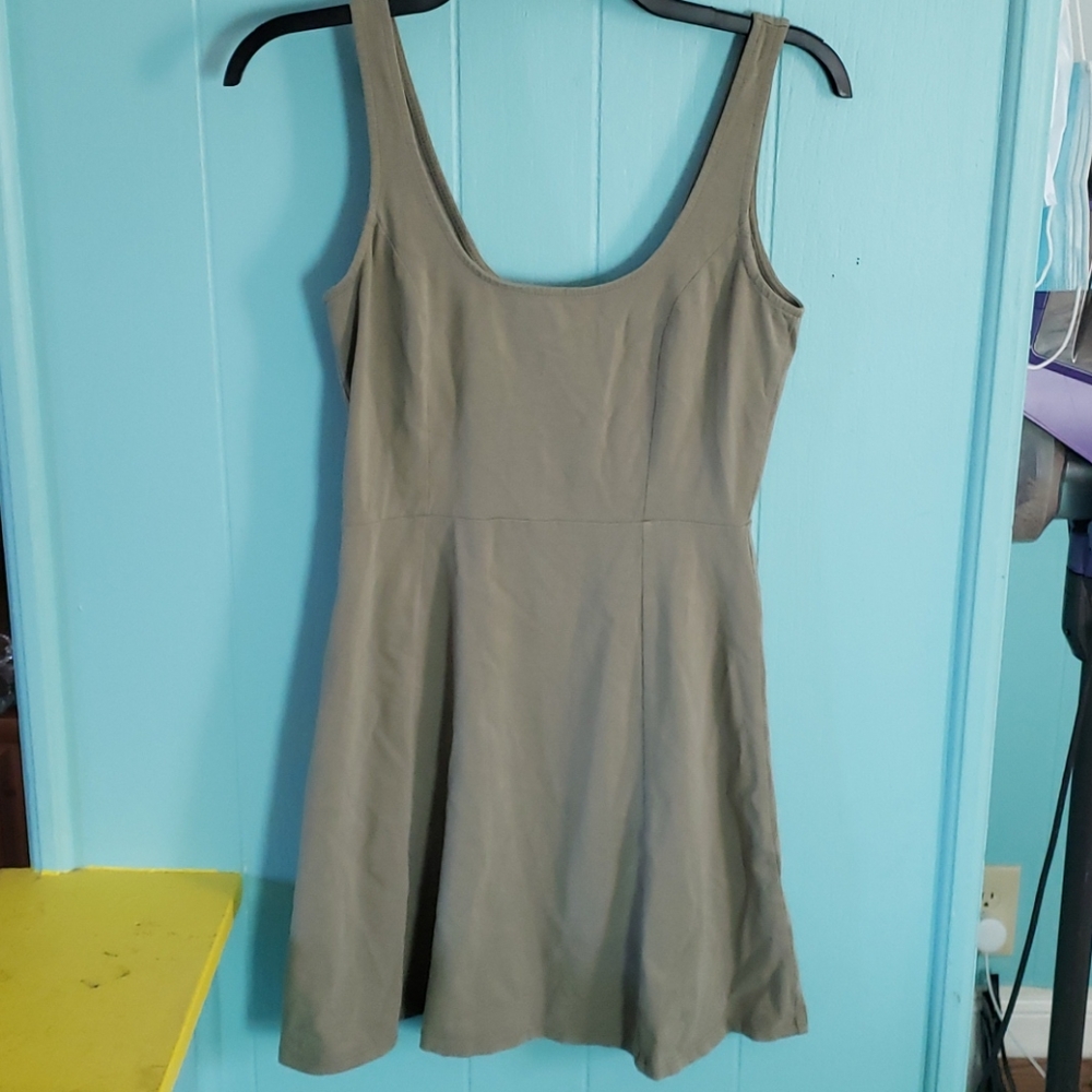 Basic mini dress, great for layering!